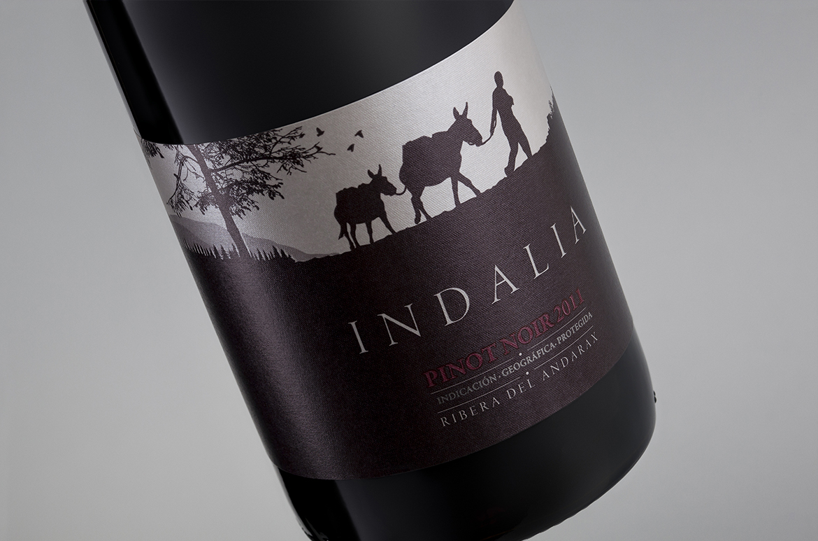 Indalia Pinot Noir. Packaging madrid.